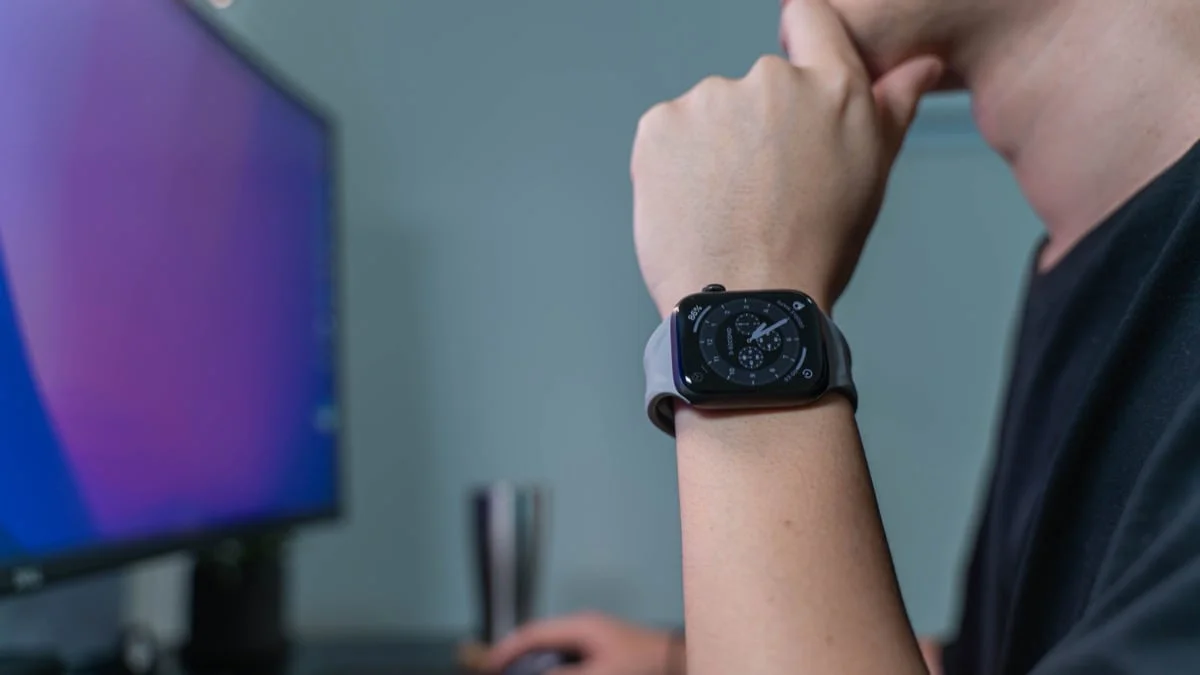 Apple Watch7チタニウムレビュー！アルミとチタンの見た目の違いも比較 